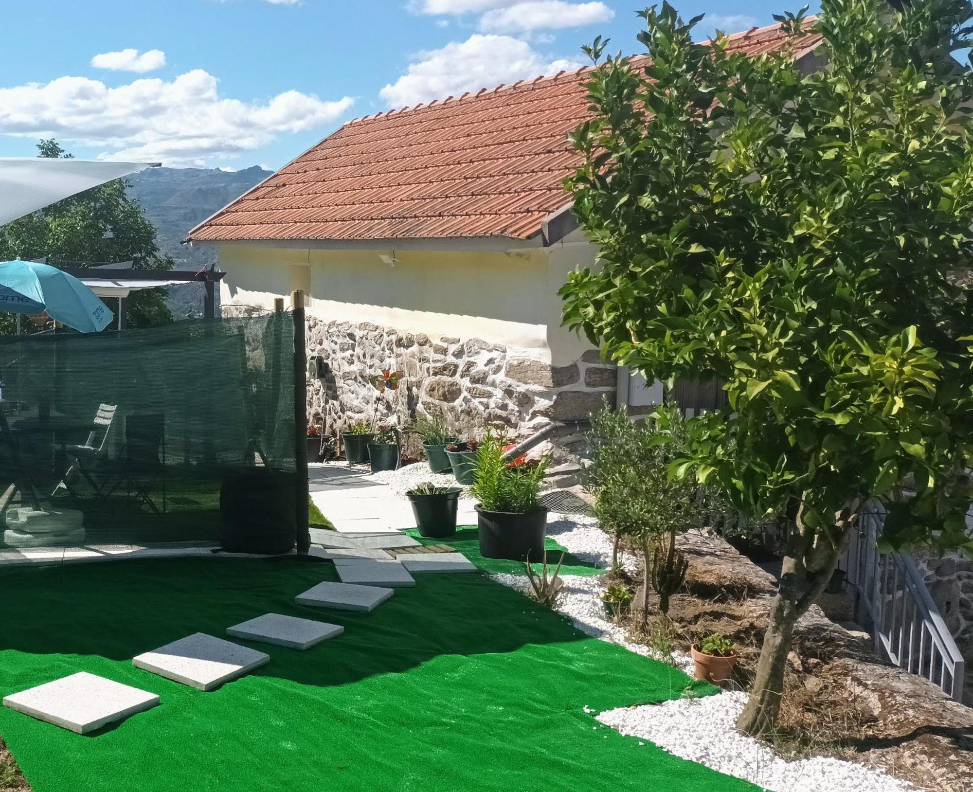 Geres Do Alibaba Villa Ruivaes ภายนอก รูปภาพ